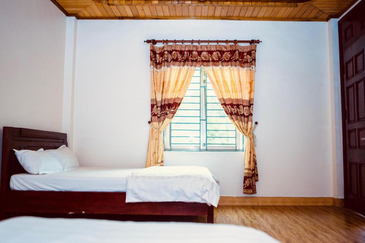 Hung Thinh Hotel Ban Gum Exterior photo